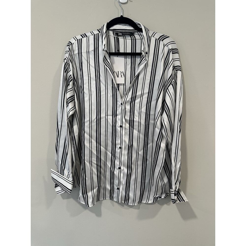 NWT Women’s Zara Striped Silky Long Sleeve Size Large 2498